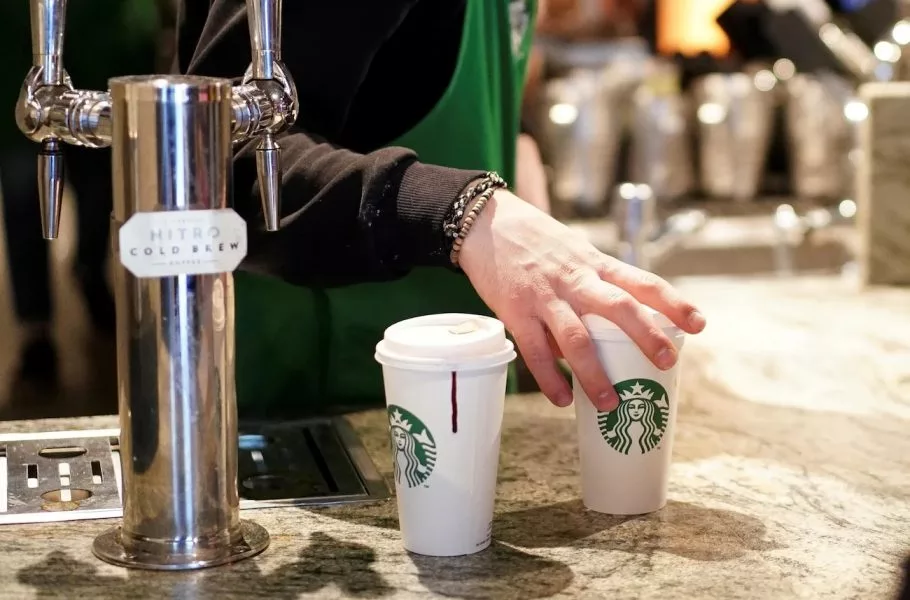 باریستای ذهنخوان؛ استارباکس میخواهد با هوش مصنوعی سفارشها را پیشبینی کند