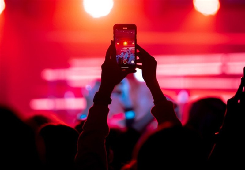 بی‌طرفی اولین قربانی ورود سلبریتی‌ها به میدان روایت سازی است