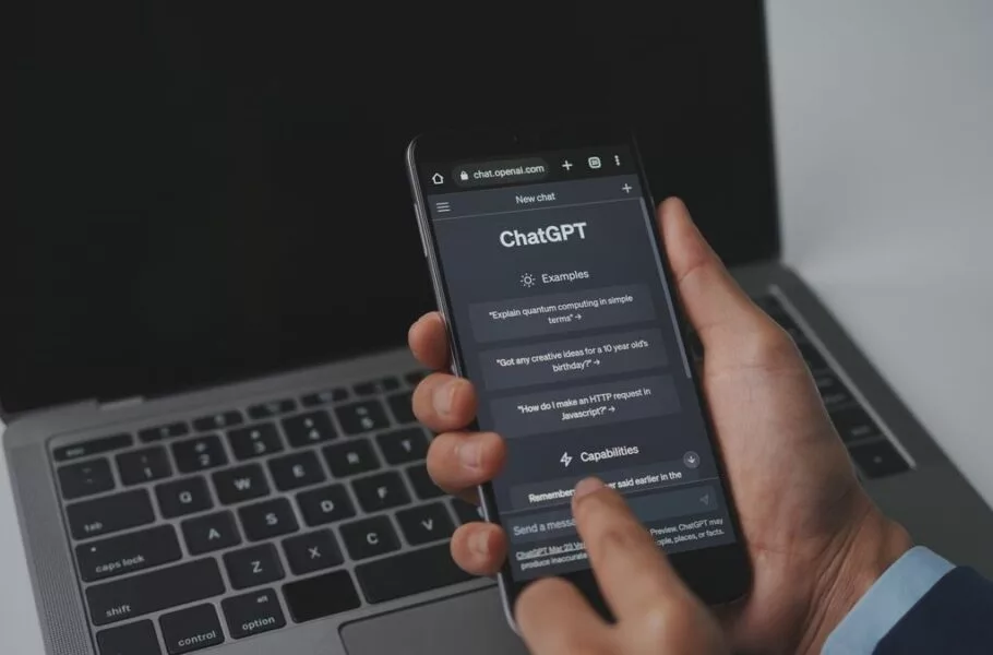 تحقیق جدید: ChatGPT در پاسخدادن به سؤالات برنامهنویسی چندان دقیق نیست