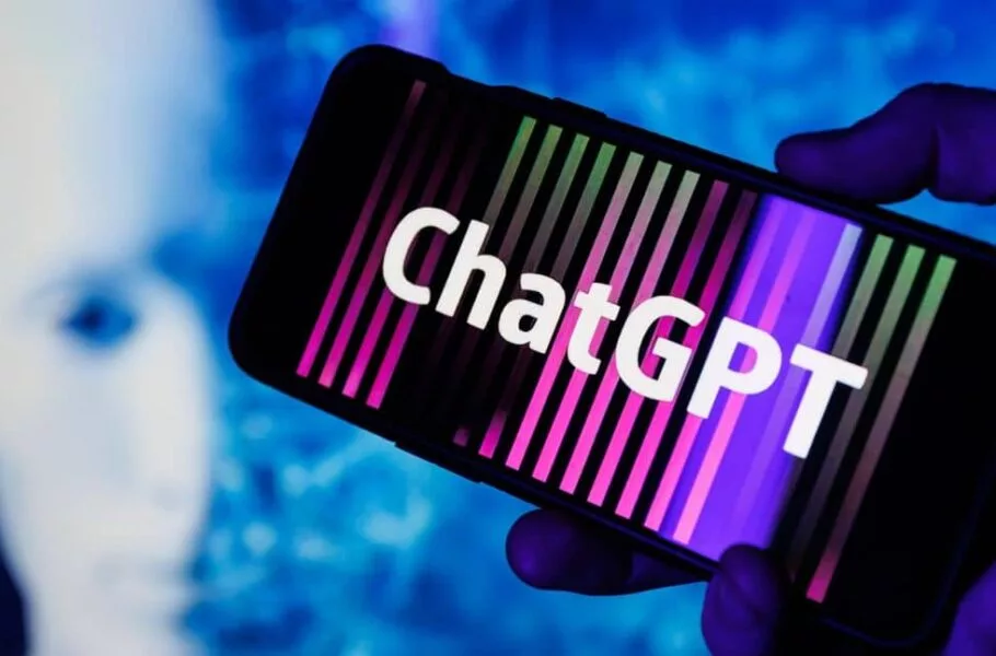 ابتکار محققان: استفاده از مدل‌های هوش مصنوعی برای دورزدن محدودیت‌های ChatGPT و بارد