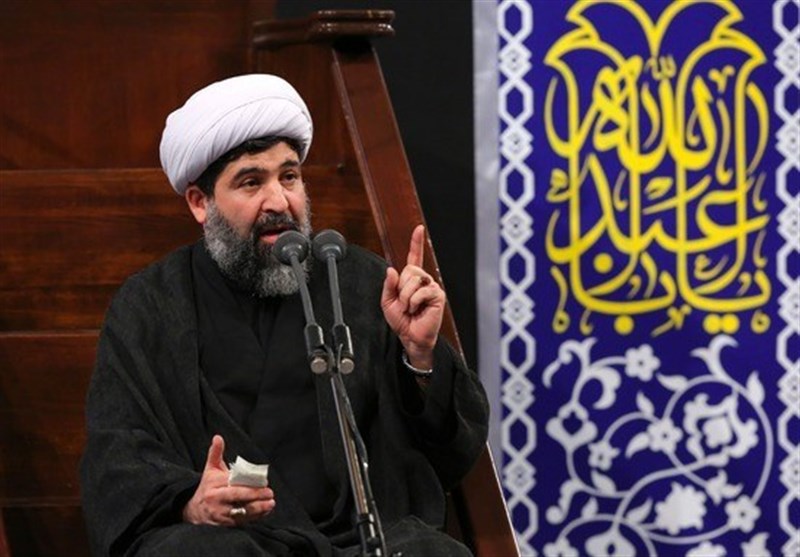 اعتکاف در مسجد، مدار زندگی انسان‌ها را تغییر می‌دهد