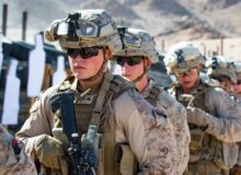 «بالا را نگاه نکن» تا ایران را تجزیه کنیم!