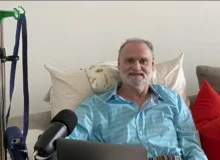 به‌ لطف هوش مصنوعی، خانواده این مرد حتی پس از مرگ می‌توانند با او ارتباط برقرار کنند