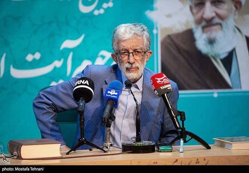 تاریخنگاری بدون اسناد، خیالپردازی است