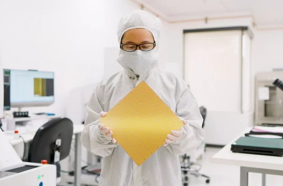 تراشه‌ هوش مصنوعی قدرتمند Cerebras معرفی شد؛ تلاشی برای پایان سلطه انویدیا