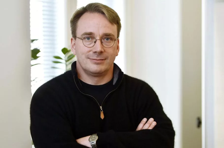 خالق لینوکس می‌گوید هوش مصنوعی درحال‌حاضر بیشتر جنبه تبلیغاتی دارد