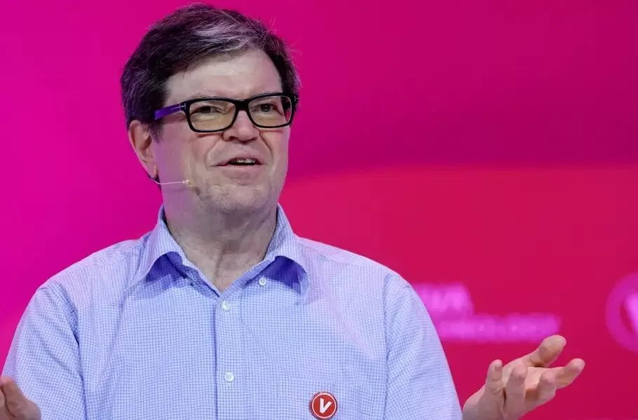 دانشمند ارشد هوش مصنوعی متا: تروریستها نمیتوانند با هوش مصنوعی منبع باز، جهان را تسخیر کنند