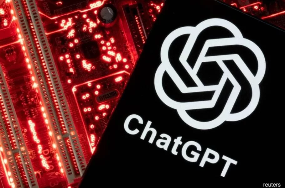 رگولاتوری ایتالیا: OpenAI با ChatGPT قوانین حریم خصوصی اروپا را نقض میکند