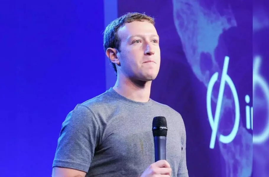 مارک زاکربرگ با ارسال ایمیل‌، به‌دنبال جذب محققان هوش مصنوعی DeepMind گوگل است