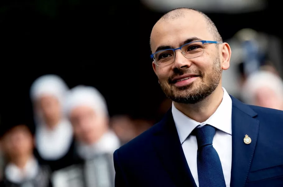 مدیرعامل دیپ‌مایند: ورود سرمایه‌های عظیم به حوزه هوش مصنوعی منجر به کلاهبرداری می‌شود