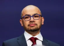 مدیرعامل دیپ‌مایند گوگل: نوجوانان باید در هوش مصنوعی مثل نینجاها ماهر شوند