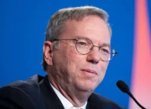 مدیرعامل سابق گوگل: آمریکا به برنامه‌ای مانند آپولو برای عصر هوش مصنوعی نیاز دارد