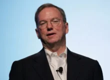 مدیرعامل سابق گوگل ظهور DeepSeek را نقطه عطفی در رقابت هوش مصنوعی دانست