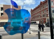 وال استریت ژورنال: اپل برای عرضه هوش مصنوعی آیفون در چین با بایدو مذاکره می‌کند