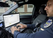 پلیس آمریکا حالا از هوش مصنوعی مولد برای نوشتن گزارش‌ها استفاده می‌کند