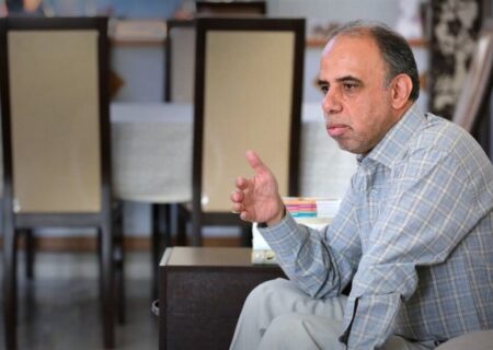 «پند و قند» به دست کودکان رسید