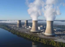 چرا شرکت‌های بزرگ سازنده هوش مصنوعی به استفاده از انرژی هسته‌ای روی می‌آورند؟