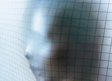 چگونه هوش مصنوعی می‌تواند حریم خصوصی و هویت ما را تهدید کند؟