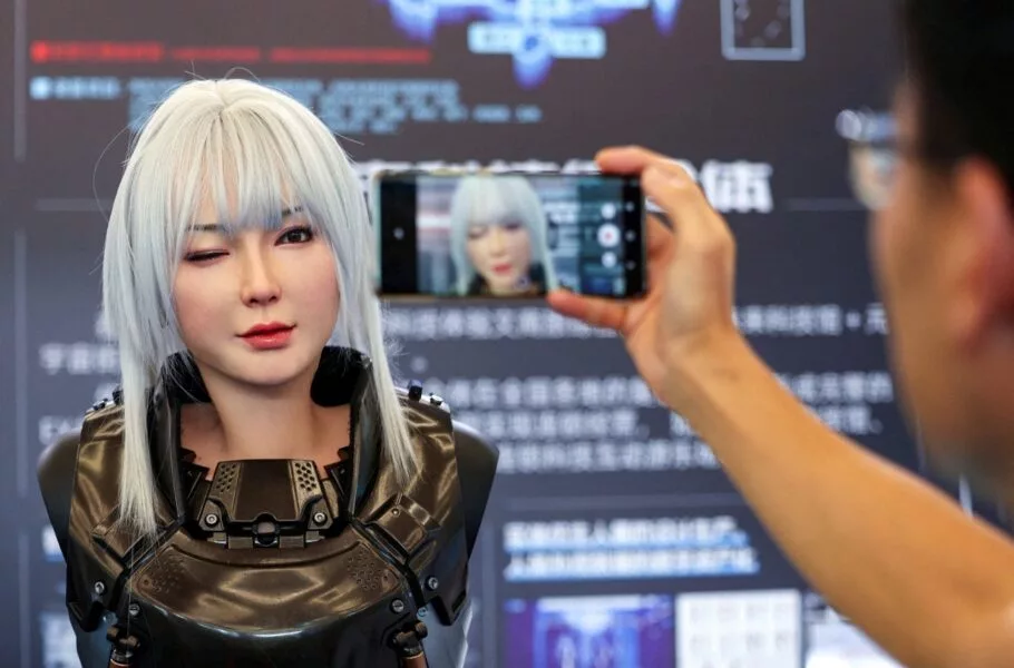 کنفرانس جهانی ربات پکن با نمایش 27 ربات انسان‌نما رکوردشکنی کرد