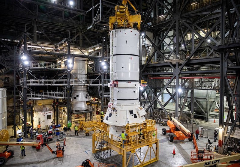 15 اسفند؛ تاریخ احتمالی ناسا برای اعزام 4 فضانورد به ماه ناسا ,