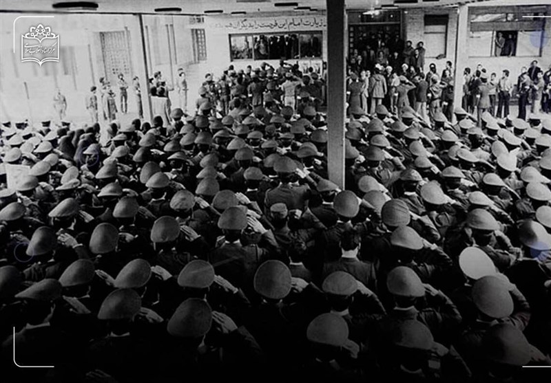 انقلاب اسلامی: فلسفهای نو در گذرگاه معنا و تحول