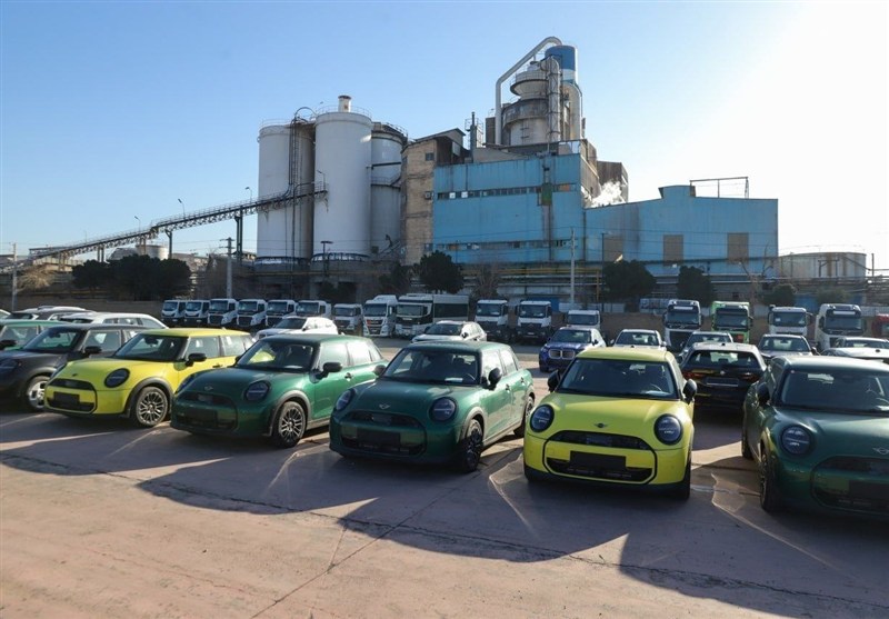 ترخیص بیش از 17 هزار وسیله نقلیه از گمرکات استان تهران