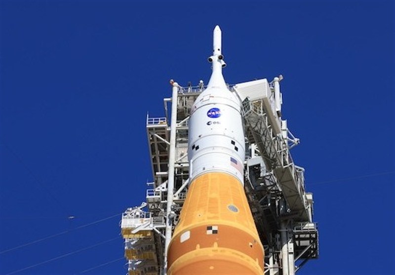 تعویق دوباره پرتاب آرتمیس 2؛ سفر انسان به ماه به فروردین موکول شد