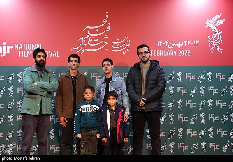 «کوچ»؛ قاسم سلیمانی، قهرمانی از دل یک زندگی معمولی و ساده جشنواره فیلم فجر , فیلم , سینمای ایران , سردار قاسم سلیمانی , جشنوارههای فجر , چهل و چهارمین جشنواره فیلم فجر ,