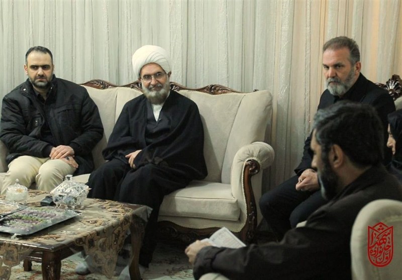 روایتی از دیدار با خانواده شهیدان در لبیک با رهبر انقلاب