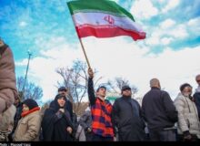 علی زنده است و با الطاف او ایران نمی‌میرد