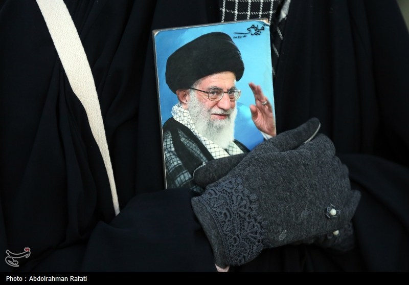 وقتی امام خامنه ای برای شهادتش غزل می سراید