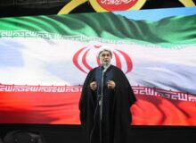 آیت الله رمضانی: ملت ایران در آزمون بزرگ تاریخ سربلند ایستاده است