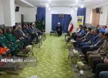 امام جمعه بجنورد: کار و تلاش جامعه کارگری ضامن پویایی اقتصاد است