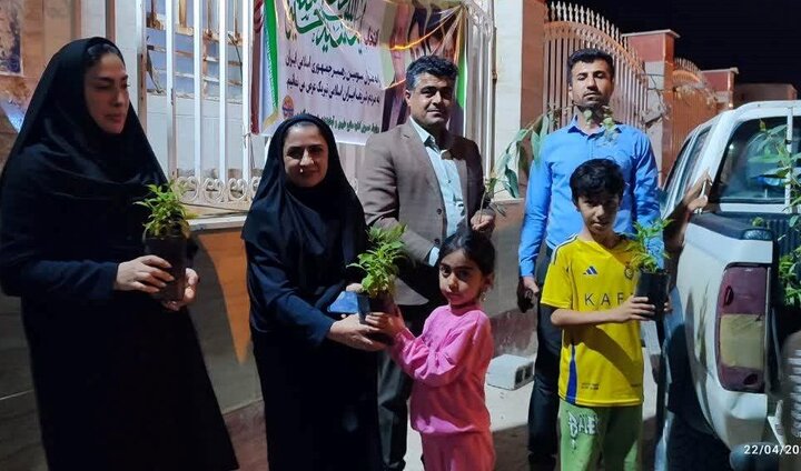 برنامههای هفته زمین پاک در گناوه اجرا شد برنامههای هفته زمین پاک در گناوه اجرا شد