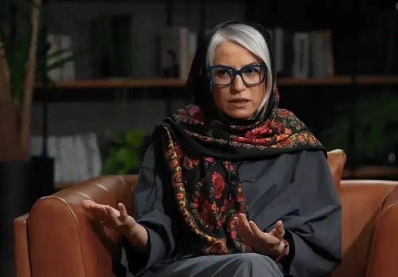 بیانیه های آقای “جان فدای ایران” همچون شاهنامه و کتیبه داریوش بود