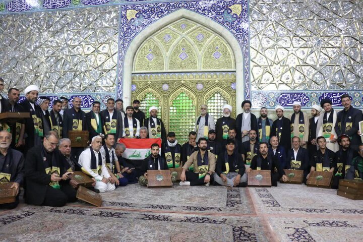 تجلیل از خادمان حرم بانوی کرامت از موکبداران عراقی