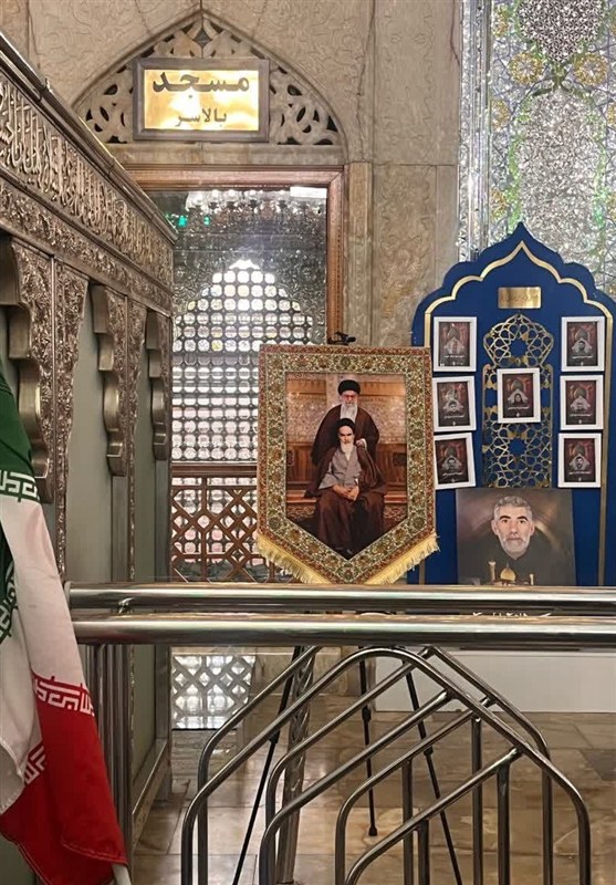 تجم مردم در شب بارانی شیراز؛ هنگامی که دل‌ها در شاهچراغ یکی شدند