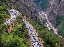 ترافیک در مسیرهای ورودی مازندران نیمه‌سنگین است