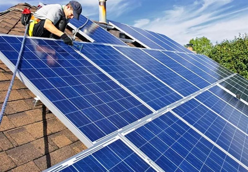 دستور رئیس‌جمهور برای توسعه نیروگاه‌های خورشیدی در مدارس‌