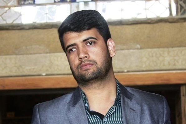 شاعران خارجی که به شوق دیدار رهبر شهید فارسی‌زبان شدند