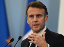 ماکرون: گفت وگو با مقامات ایرانی درباره تنگه هرمز را از سر می گیرم