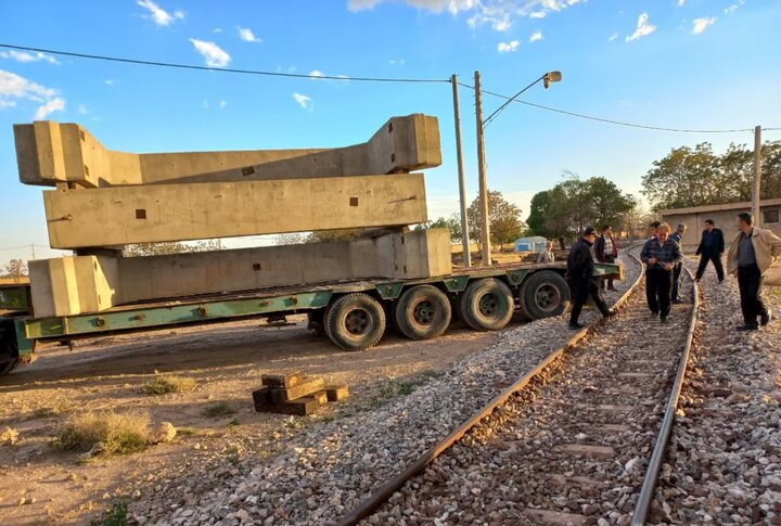 نظارت میدانی مدیرعامل راه‌آهن بر پیشرفت احداث پل بهرام
