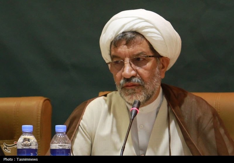 تفکرات الحادی تا مغز استخوان علوم رسمی نفوذ کرده‌اند