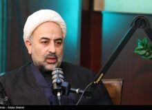 زائری: قافله مرجعیت از سلبریتی عبور کرد و به مردم رسید