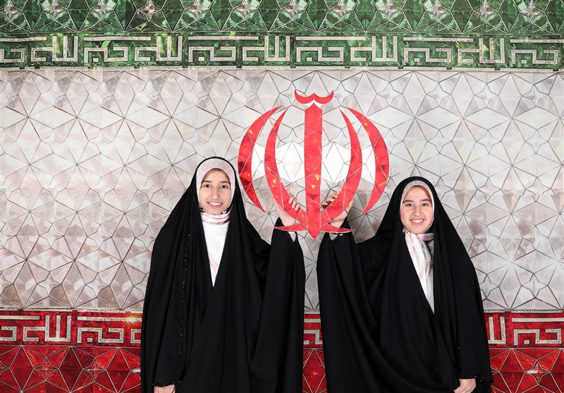 «عکاسخانه ایران»؛ یادگاری ماندگار از شب‌های تاریخی