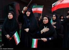 نقش کنشگرانه نخبگان غیرسیاسی در تثبیت روانی جامعه در شرایط جنگی