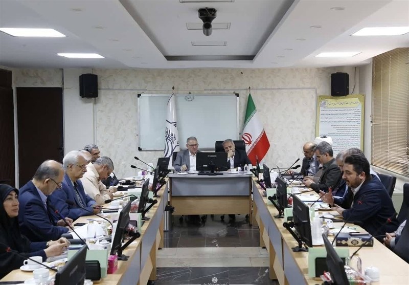 وزیر آموزش‌وپرورش: مدارس هیئت‌امنایی به‌معنای اختصاصی حذف می‌شوند