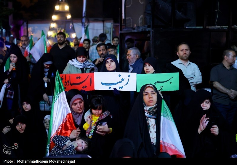 آیت‌الله سید علی خامنه‌ای , کتاب , 