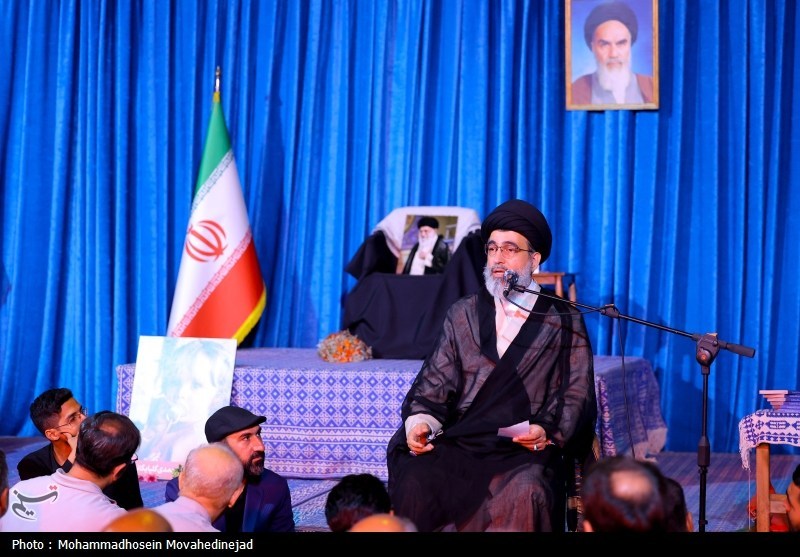 آیت‌الله سید علی خامنه‌ای , کتاب , 