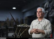 ببینید| اشک‌های ابراهیم حاتمی‌کیا پس از شهادت «حاج یونس»